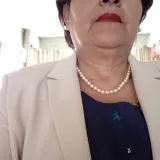 Lola - Profesor de matemática - Santiago