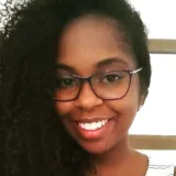 Emily - Professor de português para estrangeiros - Santa Cruz