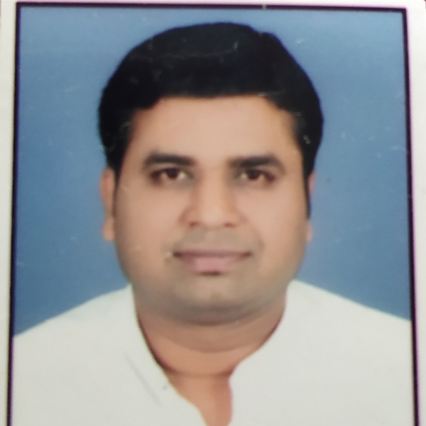 I have 15 yrs experience of teaching state, cbse, icse boards 8th, 9th, 10th (maths, science, sst) 11th, 12th (maths) , i am dedicated to bring best from students.