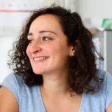 Cécile - Prof de francês - Córrego Grande