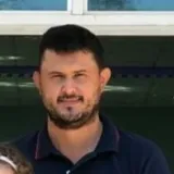 Adhan Gustavo - Prof de viola - Zona 4