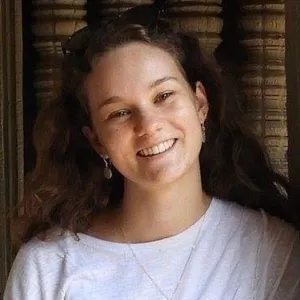 Gabrielle - Geography tutor - Fig Tree Pocket