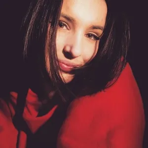 Romane - Prof de français - Viroflay