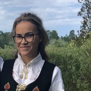 Lotta -  leksehjelplærer - Bærum
