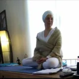 Santokh Gian Kaur - Profesor de kundalini - Santiago