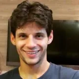 Gustavo - Prof de história - São Paulo