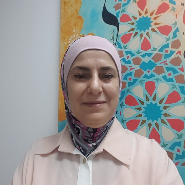Formatrice indépendante certifiée donne cours d'arabe littéraire, et de darija Marocain pour enfants et adultes.
