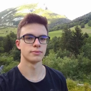 Simon - Prof de maths - Angers