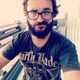 Henrique - Prof de gestão financeira - Jardim das Violetas