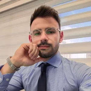Gabriel - Prof de história - Riviera Paulista (São Paulo)
