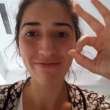 Carolina - profesor de economía - Buenos Aires