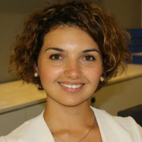 Franco-brasiliana laureata in lingue propone lezioni, servizio di traduzione e mediazione in portoghese brasiliano a Pescara