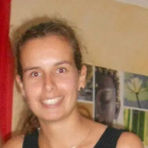 Julia - Prof d'aide aux devoirs - Saint-Nazaire