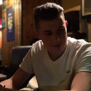 Charles - Prof de programmation - Nantes