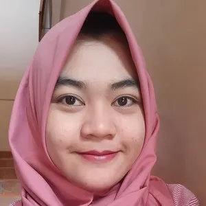 Susi - Guru matematika - Surakarta
