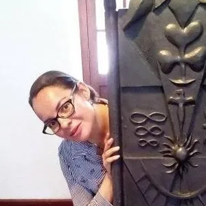 Gina - Profesor de filosofía - Santa Matilde