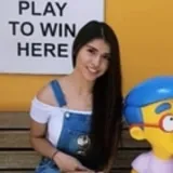 Ana Maria - profesor de economía - Bogotá