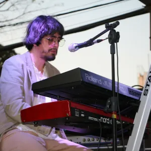 Laurence - Prof de piano - 