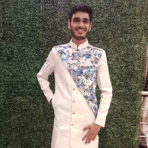 Aditya - Accounting teacher - Mumbai