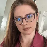 Karla - Prof de alemão - Centro