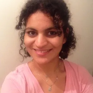 Yasmine - Prof d'anglais - Narrosse
