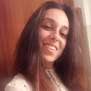 Giulia - Insegnante di informatica per debuttanti - Civitavecchia