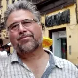Roberto - Profe de diseño de indumentaria y textil - Huechuraba