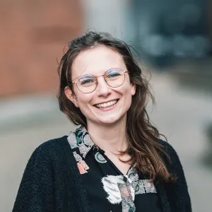 Tiffany - Prof d'histoire - Namur