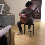 Julián - profesor de guitarra acústica - Bahía Blanca
