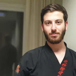 Abdullah - Dövüş sporları öğretmeni - 