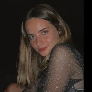 Enora - Prof d'anglais - Levallois-Perret