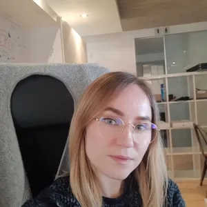 Kat - Russian tutor - Vancouver
