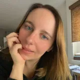 Selina - Lehrkraft für BWL - Emmering