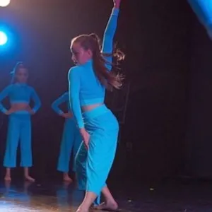Alice - Prof de dança - Lisboa