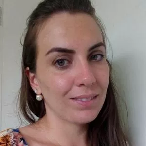 Michele - Professor de biologia - Espírito Santo do Pinhal