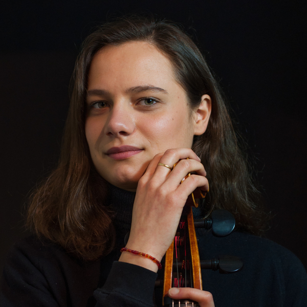 Etudiante en violoncelle au Conservatoire National Supérieur de Paris donne cours privés de violoncelle