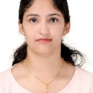 RICHA - History tutor - Bagwara