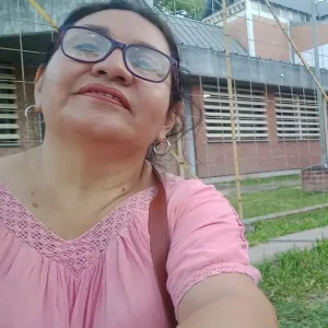 Maria Ester - Profe de español y literatura - Makalle