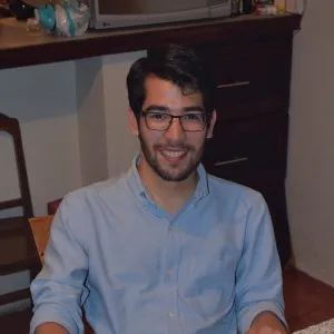 Adrian - Profe de español y literatura - Del Valle Norte