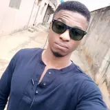 Sean - Physics tutor - Lagos