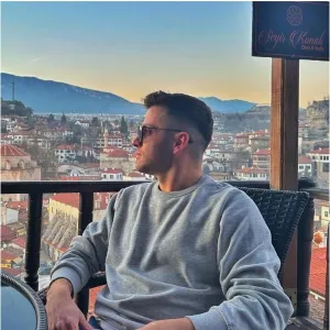 Özgür - Coğrafya öğretmeni - Edremit
