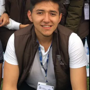 Daniel - prof de Bases de datos - Bogotá