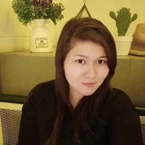 Ike - Guru bahasa inggris - Kecamatan Wonocolo