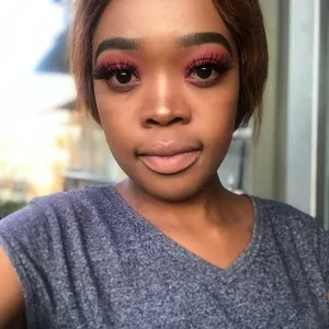 Tasha - Make-up tutor - Johannesburg