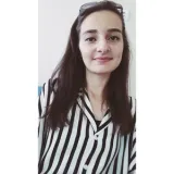 Esra - İngilizce öğretmeni - 