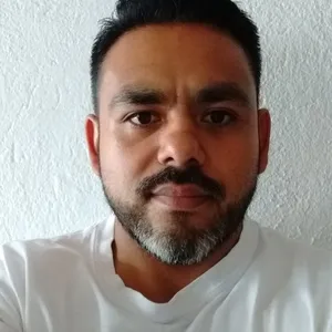 Roberto - Profesor de programación - San Luis Potosí