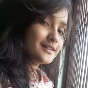 Sneha - Chemistry tutor - Noida