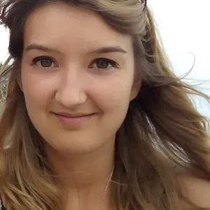 Chloé - Prof de maths - Strasbourg