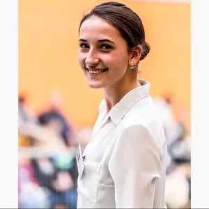 Noémie - Prof d'aide aux devoirs - Montivilliers