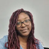Isabela - Prof de iniciação à informática - Vila Socorro